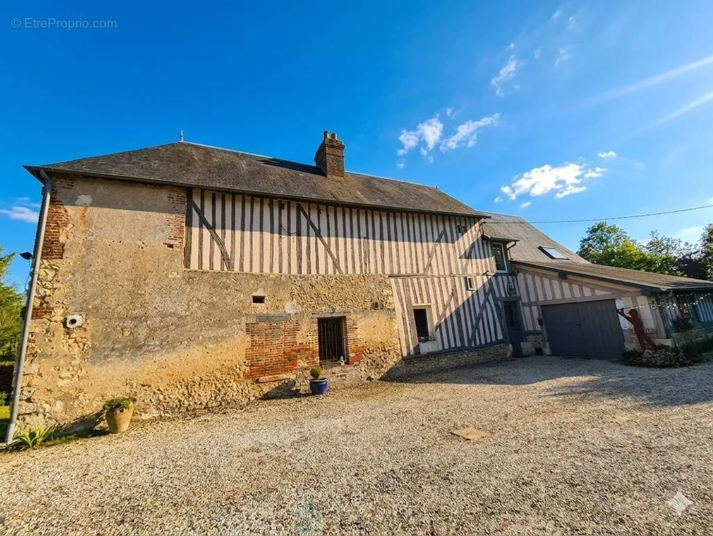 Extérieur - Maison avec Jardin Clos à 6 km de Lisieux