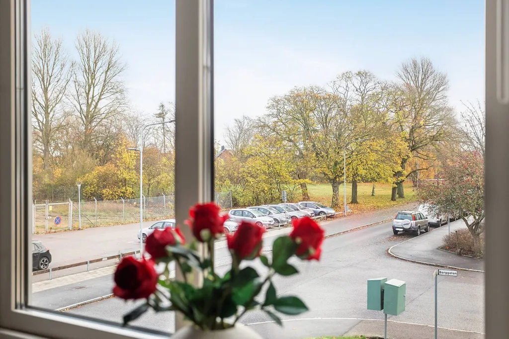 Toad - Renovated Two-Bedroom with Balcony in Trelleborg