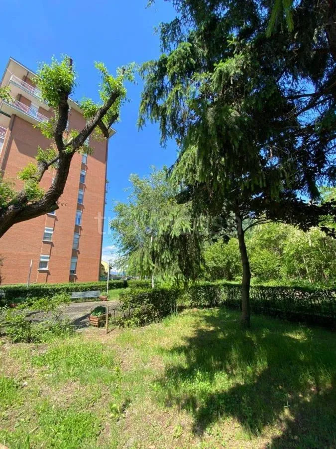 Giardino - Spacious Apartment with Balcony in Orbassano