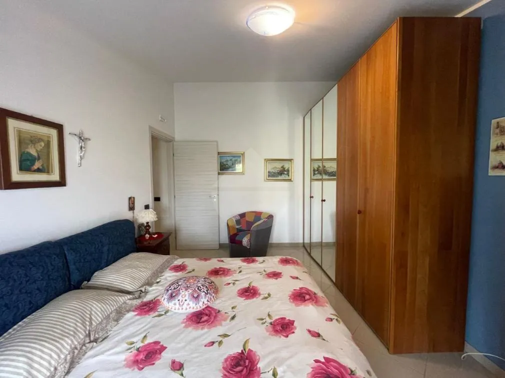 Magamistoad - Modernised Apartment with Balconies in Acri