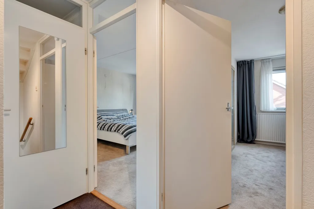 Magamistoad - Spacious Corner House with Garden in Hoogeveen