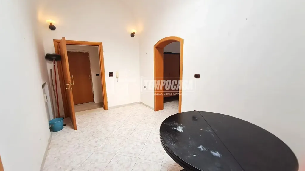 hallway_entrance