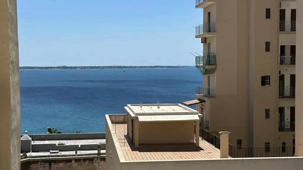 Balcone - Penthouse with Sea Views in Taranto