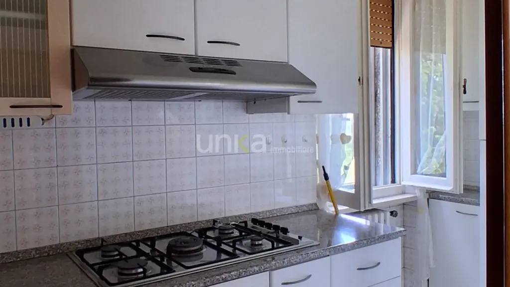 Cuisine - Apartment with Panoramic Balcony in Jesi