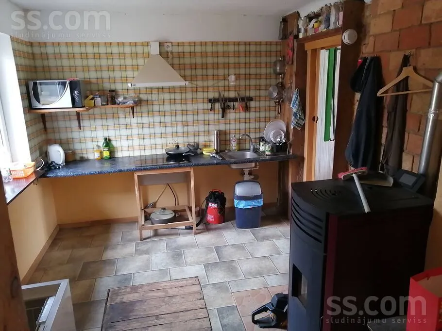 Maison 2 pièces à Saldus un raj.
