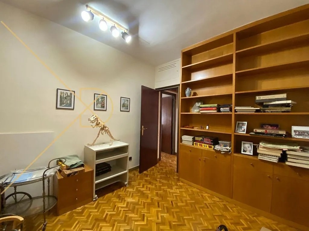 Kabinet - Apartment with Terrace in Les Corts, Barcelona
