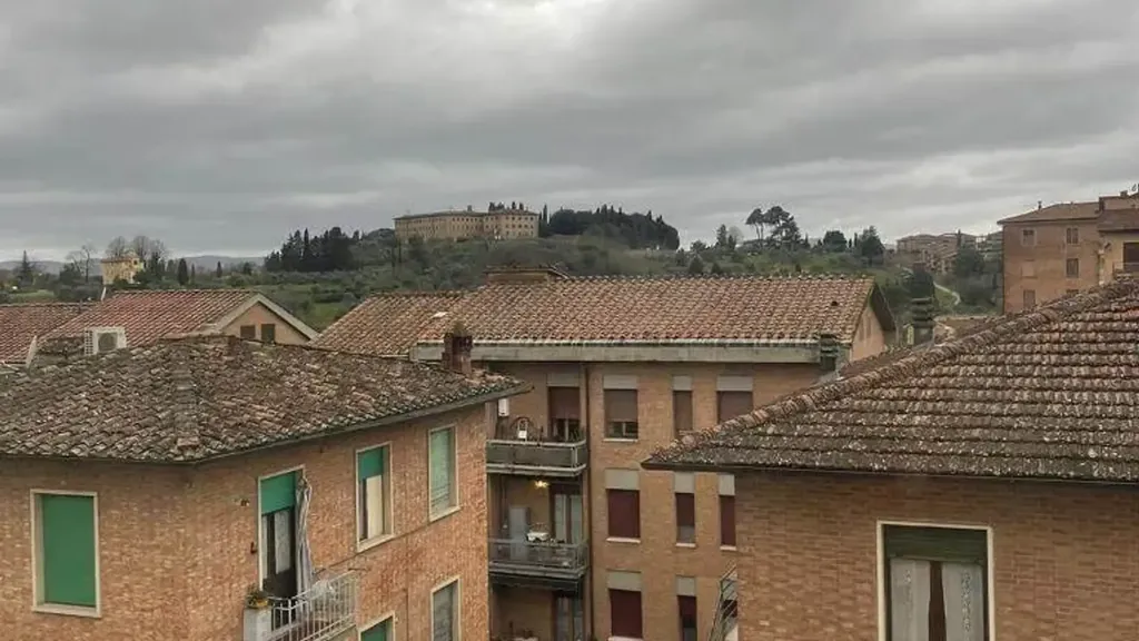 Rõdu - Rustic Studio in Siena's San Prospero