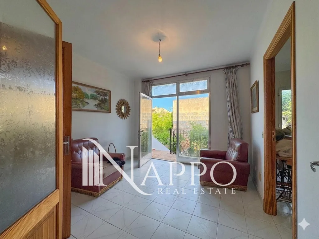 Esik - Terraced House with Garage in Llucmajor Interior