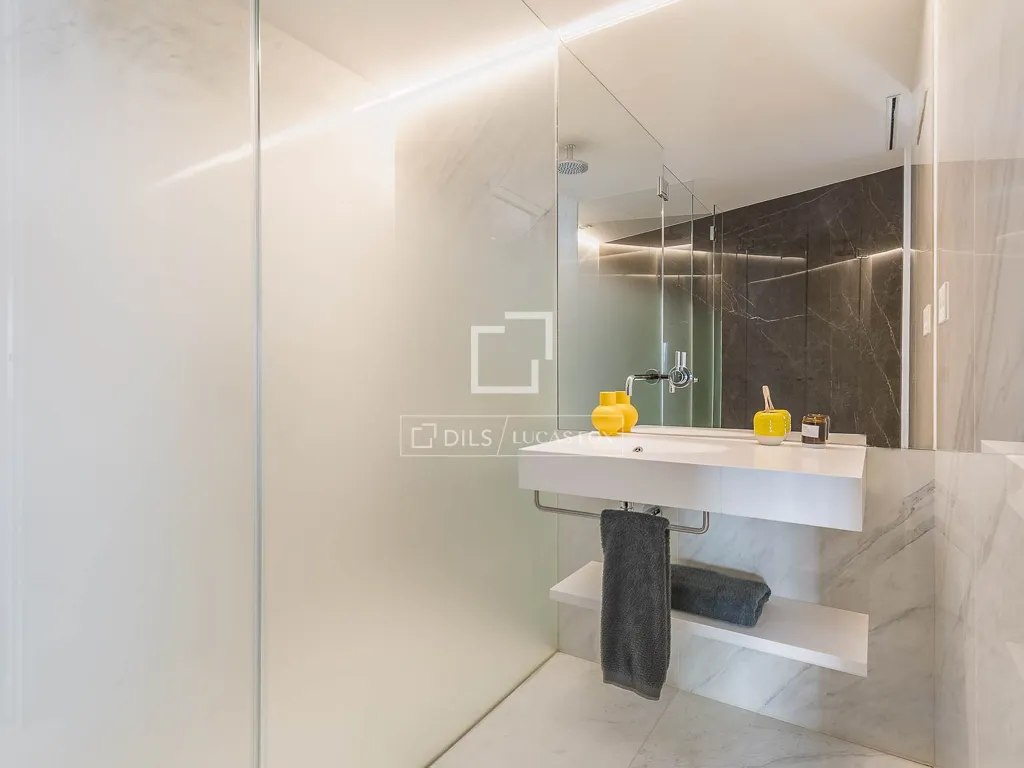Vannitoad - Luxury Flat with Rooftop Pool in Diagonal Mar, Barcelona