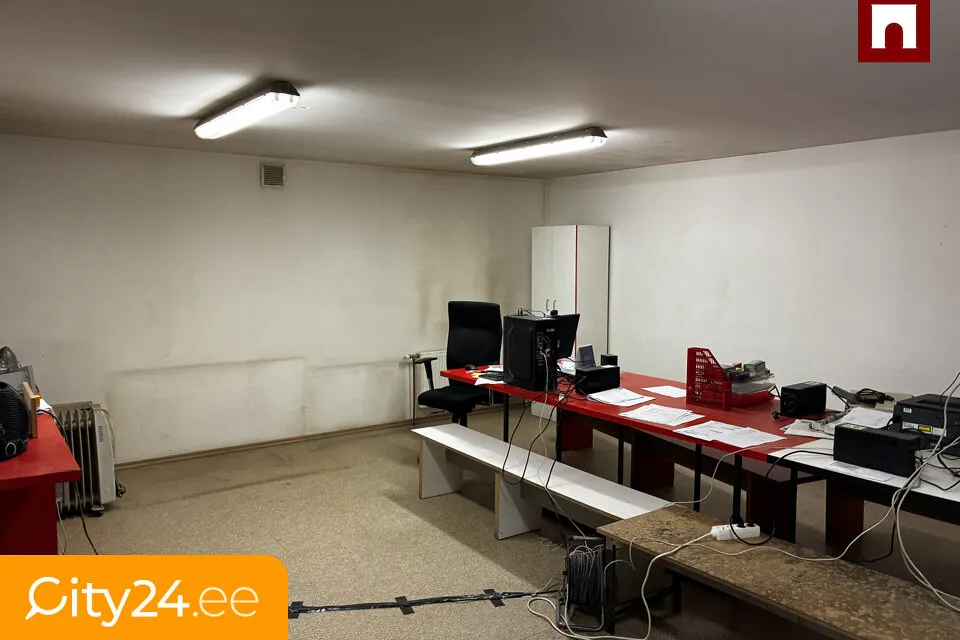 Studio - Commercial Property with Warehouse in Salaspils