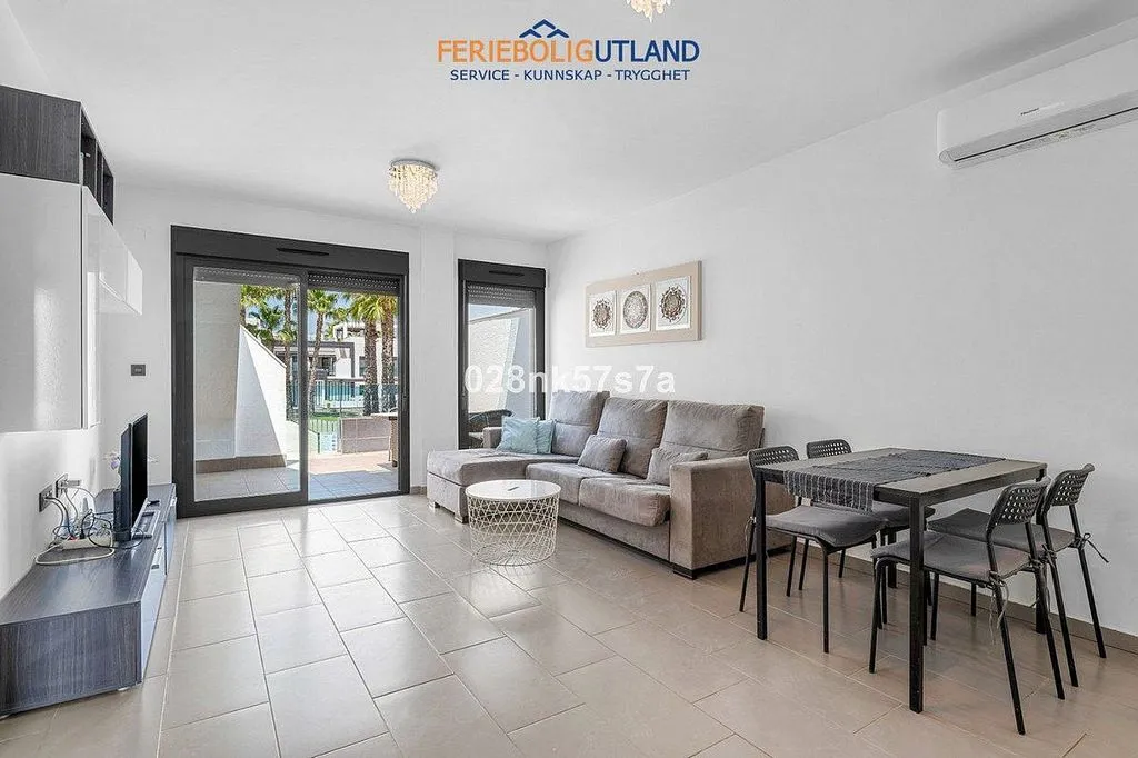 Séjour - T2 Apartment with Pool in Cabo Roig