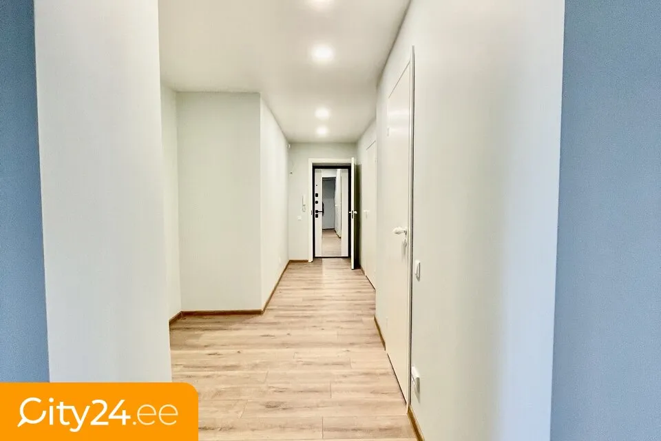 Hallway - Renovated Flat with Balcony in Narva