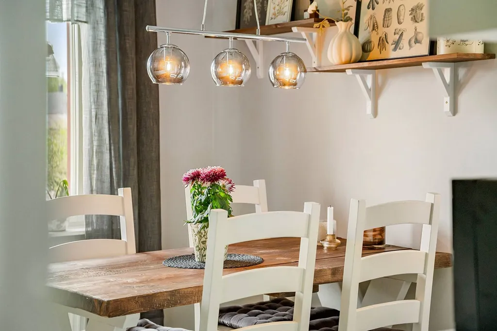 Salle à manger - Renovated Apartment with West-Facing Balcony in Hea