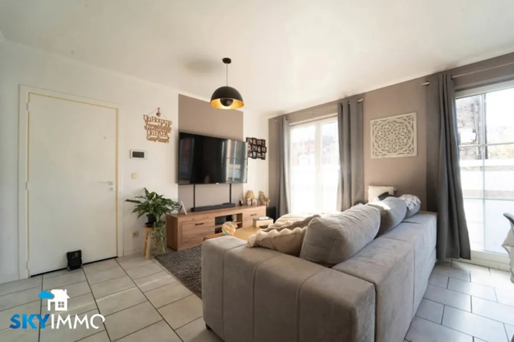 Soggiorno - Apartment with Terrace and Garage in Herstal