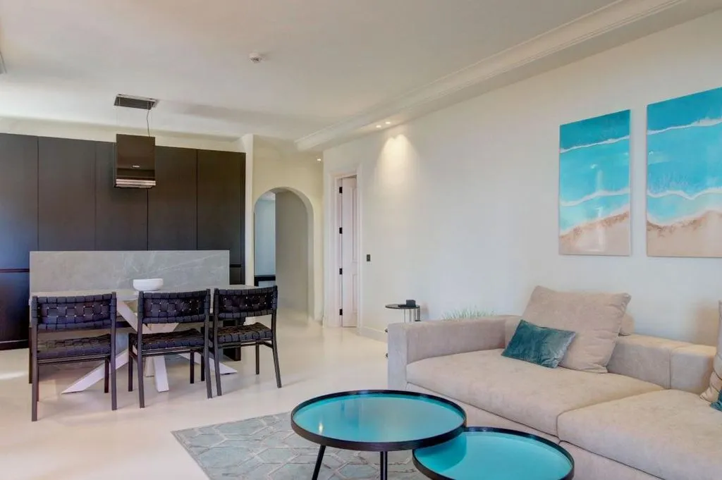 Elutuba - Apartment with Sea View in Estepona