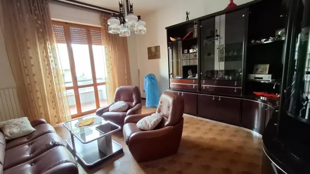Elutuba - Spacious Apartment with Terraces in Sovigliana
