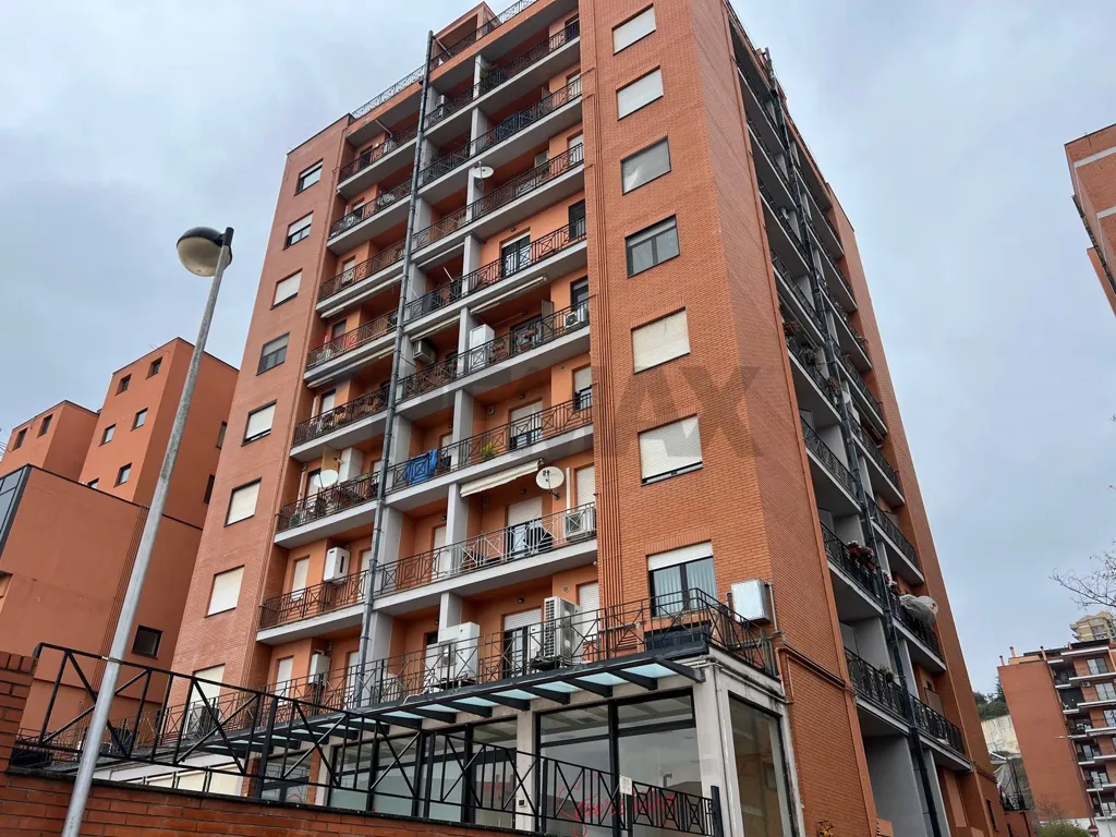 Exterior - Apartment with Balcony in Chieti Centre