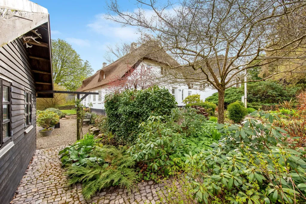 Jardín - Historic Villa with Garden in Aabenraa