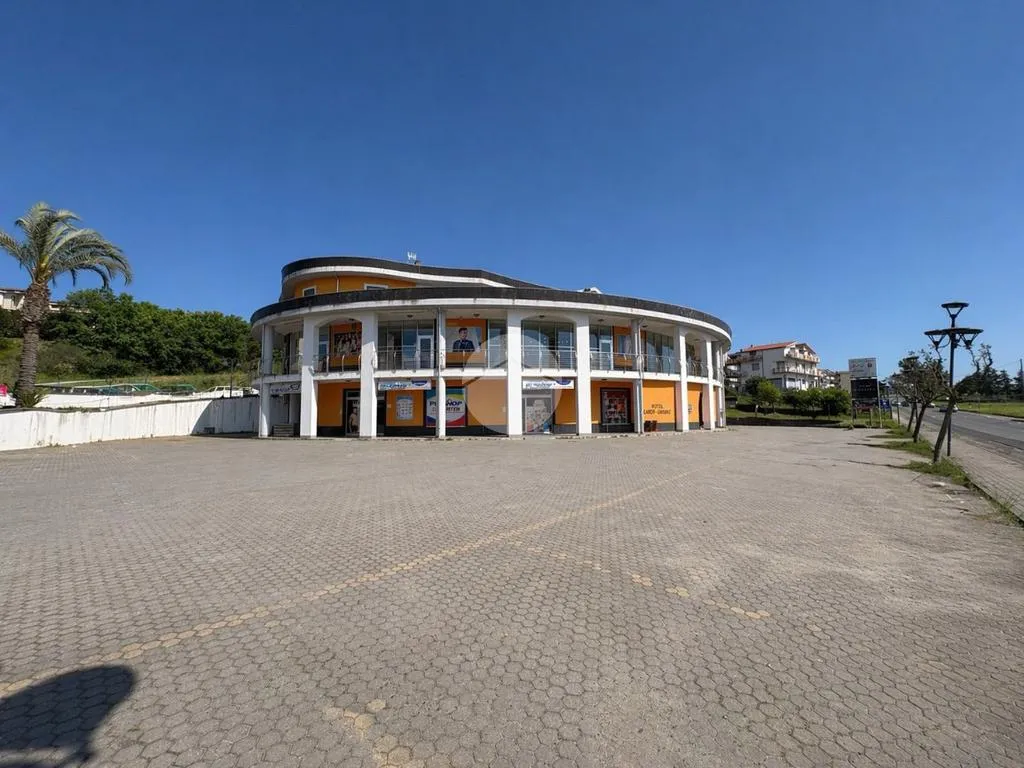 Extérieur - First Floor Flat with Panoramic View in Rose