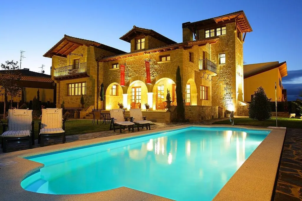 Piscine - Hotel Chalet with Pool in Olite