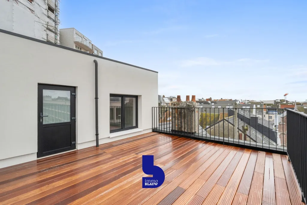 Rõdu - Duplex Penthouse with South-West Terrace in Ostend