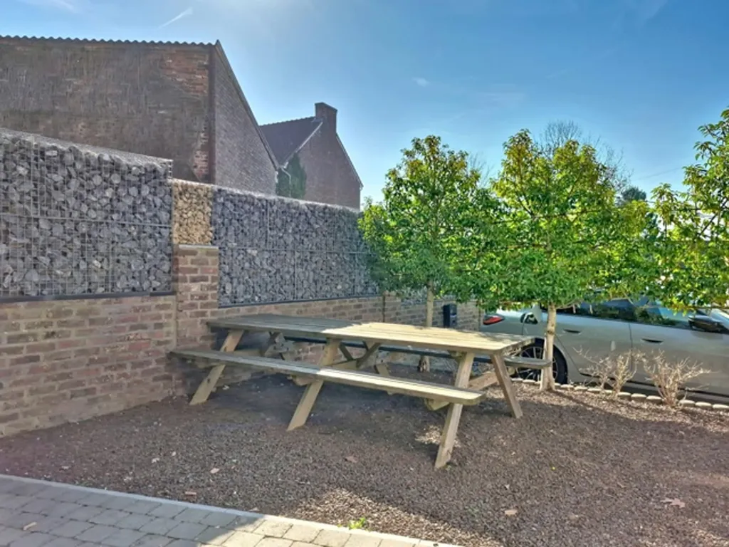 Garden - Contemporary House with Terrace in Donceel
