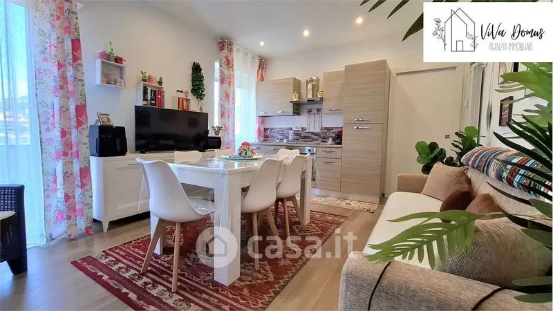Salle à manger - Modernised Studio with Terrace in La Spezia