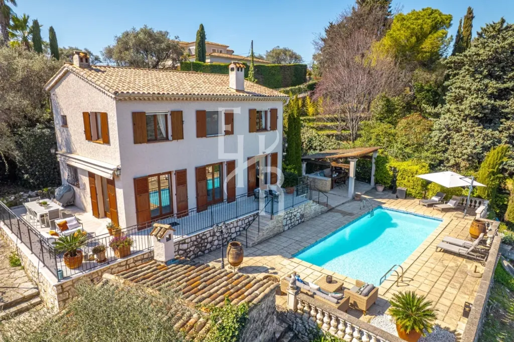 Maison 7 pièces à Vence