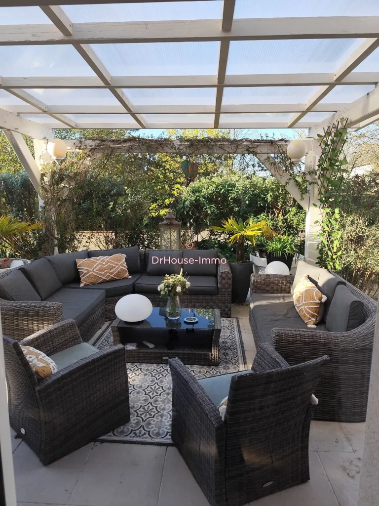 Terrasse - Maison avec Jardin et Terrasse à Beaumont Saint Cyr