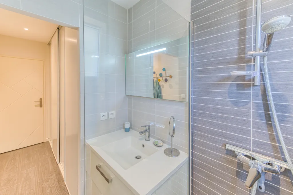 Bathrooms - Modern House with Open View in Ramasse