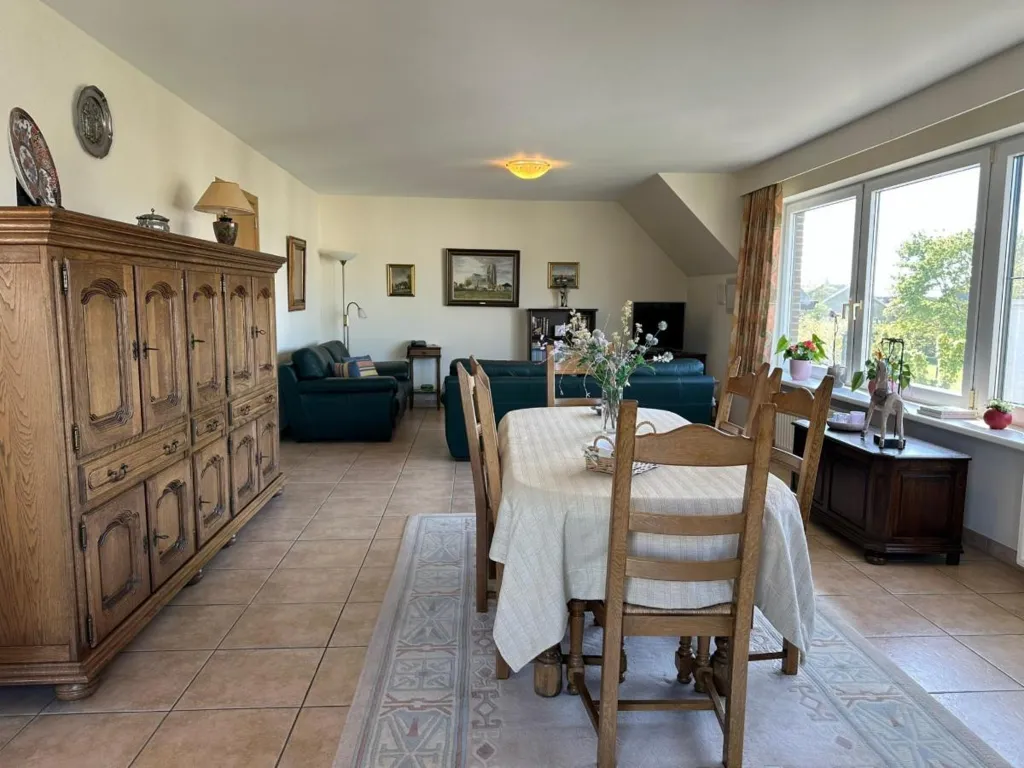 Sala da pranzo - Ready-to-Move Energy-Efficient Home