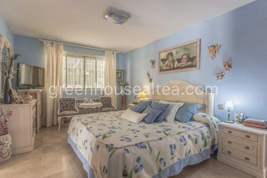 Bedrooms - Luxury Villa with Pool in L'Alfàs del Pi