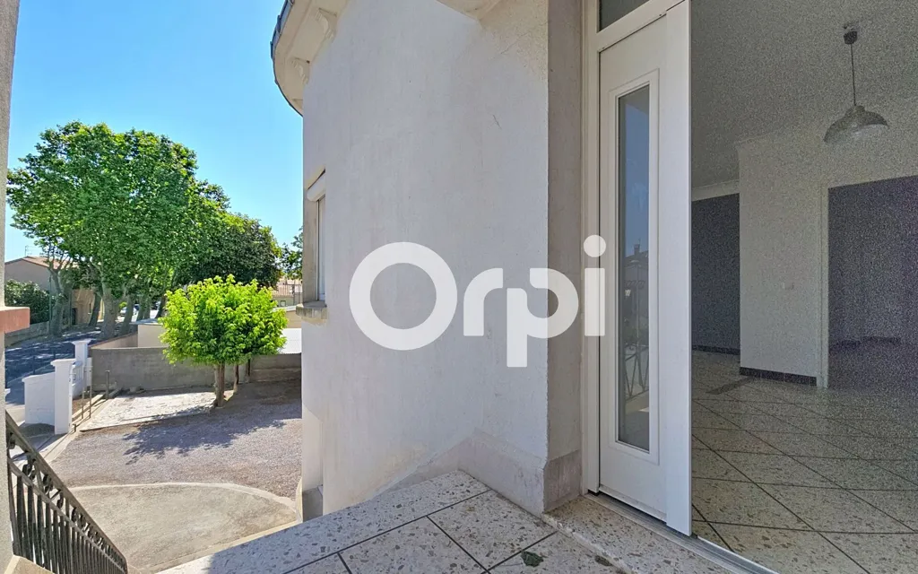Balcon - Appartement T5 avec Parkings Privatifs à Canohès