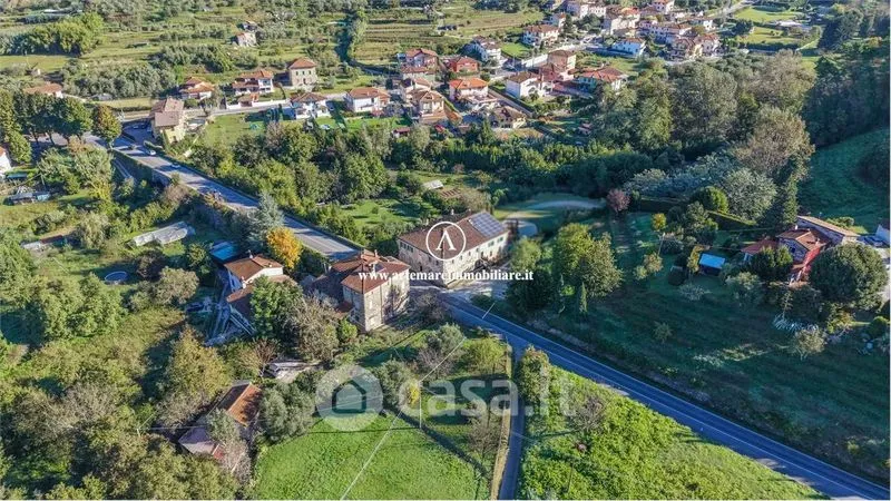 Vue aérienne - Historic Millhouse with Original Features in Camaiore