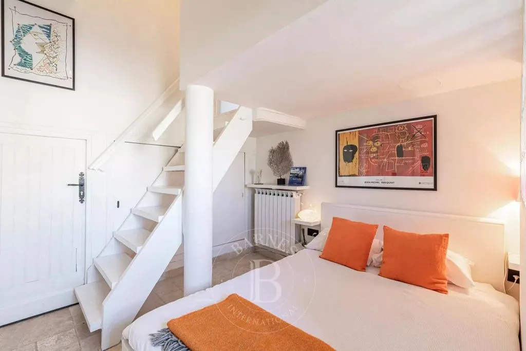 Bedrooms - Luxury Villa with Sea View in Cap d'Antibes