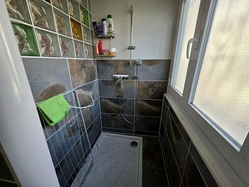 Bathrooms - Chalet with Pool in Albinyana, Tarragona