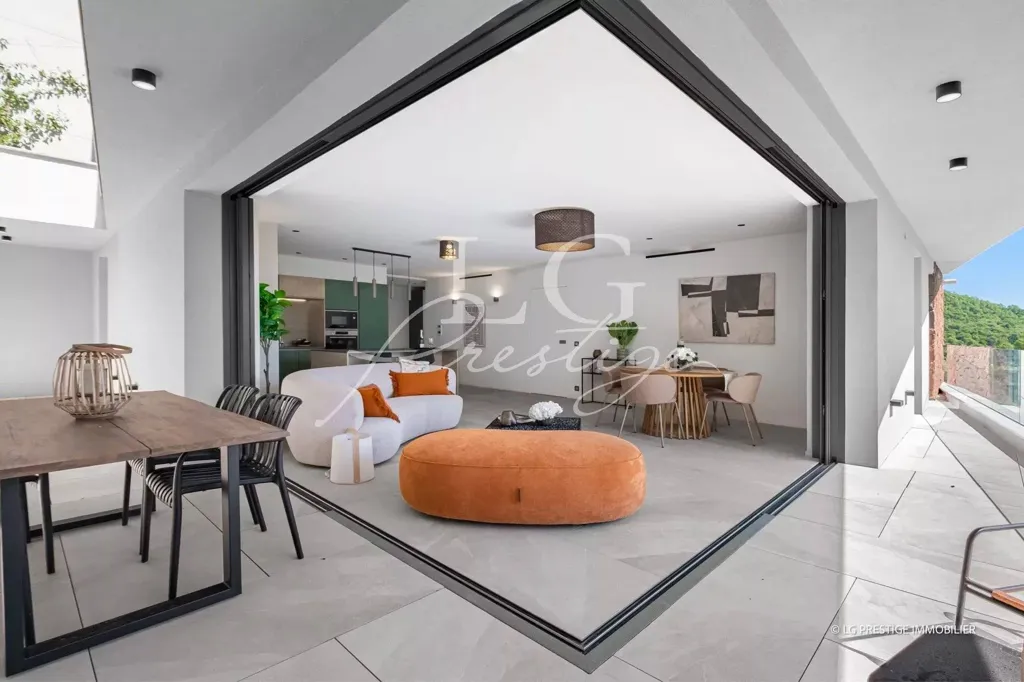 Living Room - Contemporary Residence with Pool in Esterel