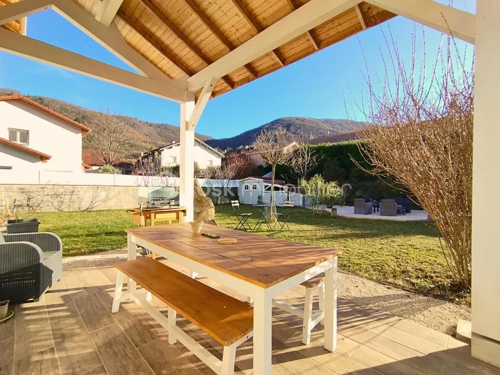 Terrazza - Modern House with Mountain View in La Girardière