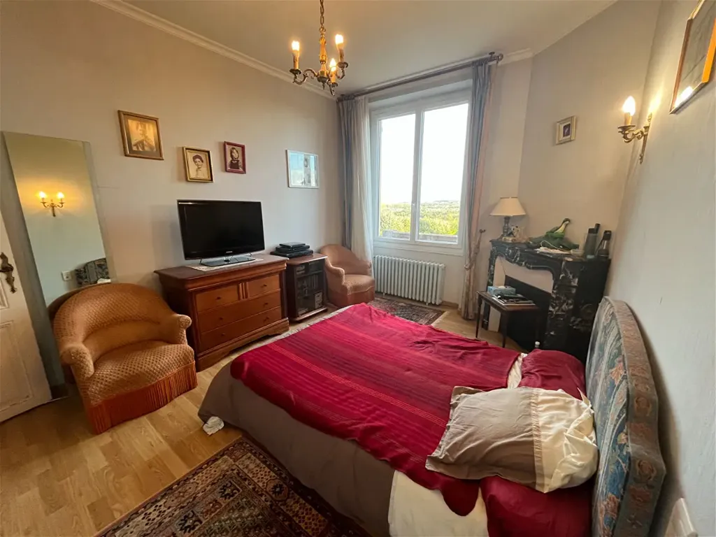 Maison 7 pièces à Nevers