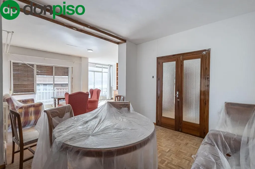 Salle à manger - Apartment with Terrace in Granada