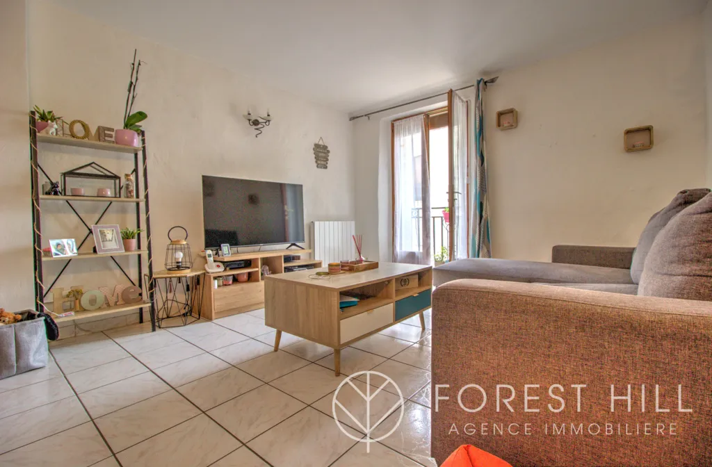 Living Room - Village House with Parking in Céret