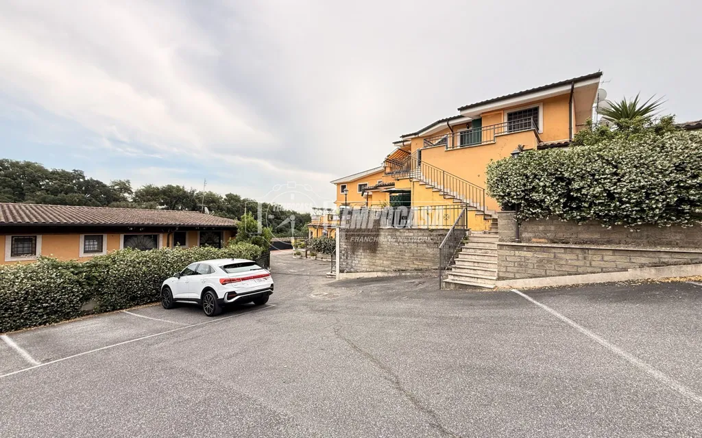 Extérieur - Rustic 2-Bedroom Flat with Private Garden in Rome