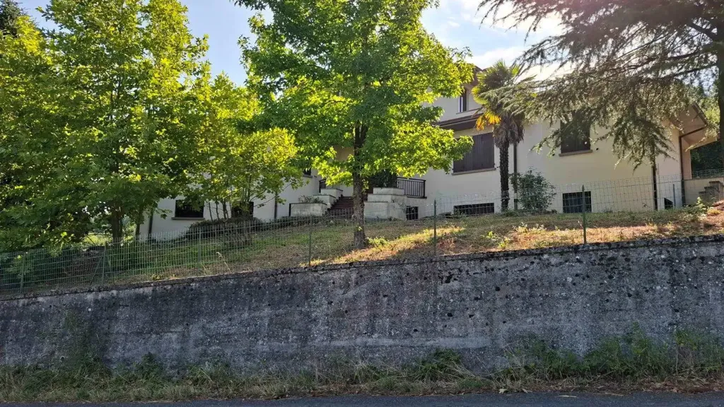 Välivaade - Villa with Garden in Ponte Dell'Olio