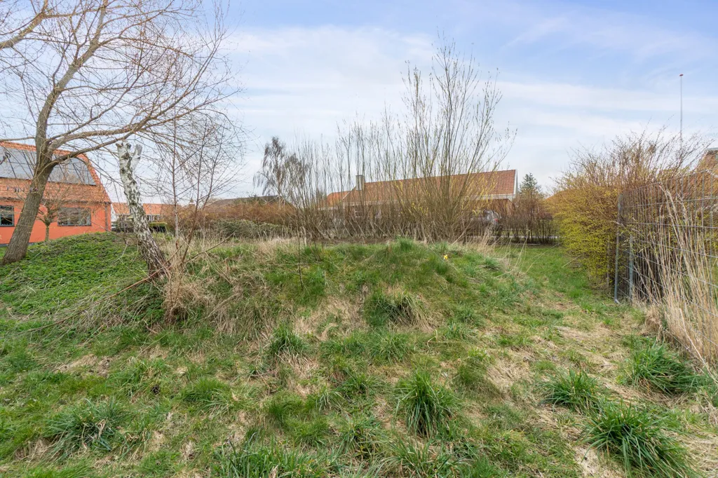 Aed - Year-Round Plot with 5G Coverage in Svaneke