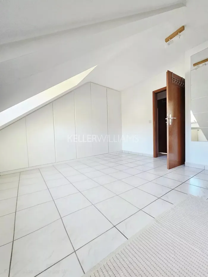 Toad - Charming House with Office in Clemency