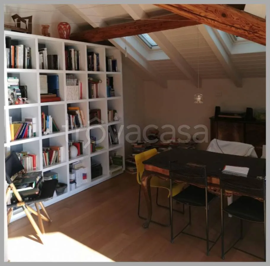 Studio - Villa with Private Courtyard in Cureggio