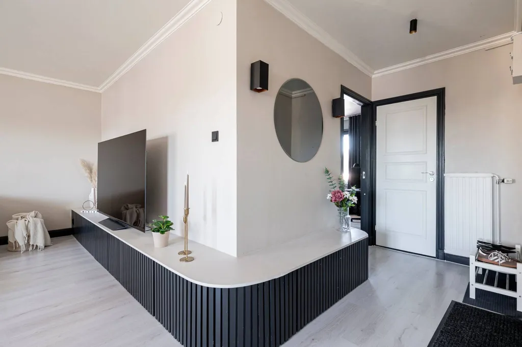 Elutuba - Modern Two-Bedroom Flat with Balcony in Västmanland