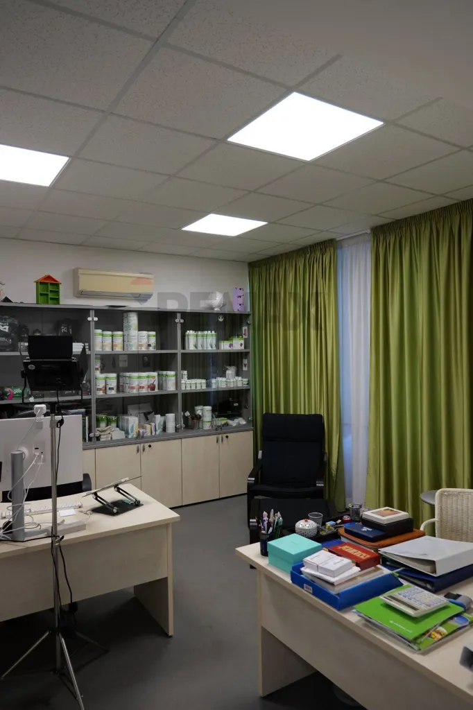Office - Professional Space with Parking in Rovereta