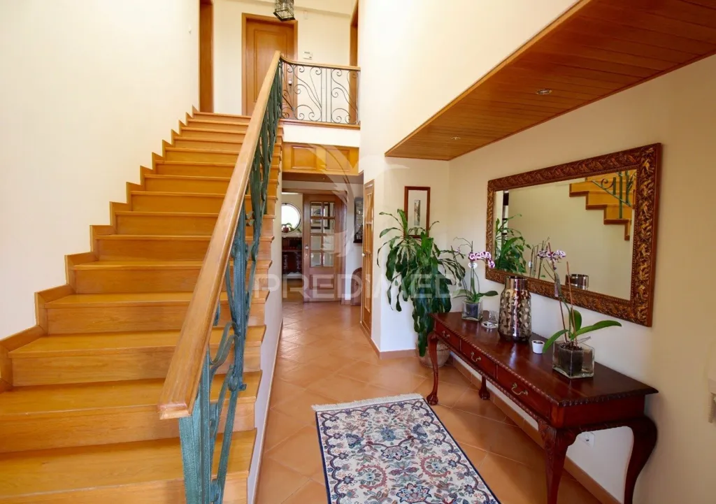 Pièces - House with Pool in Proximity to Faro