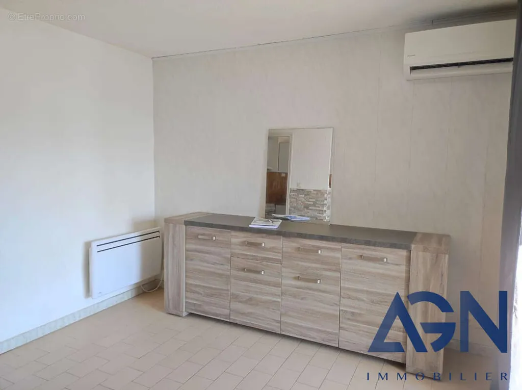Chambres - Appartement 2 pièces à Agde